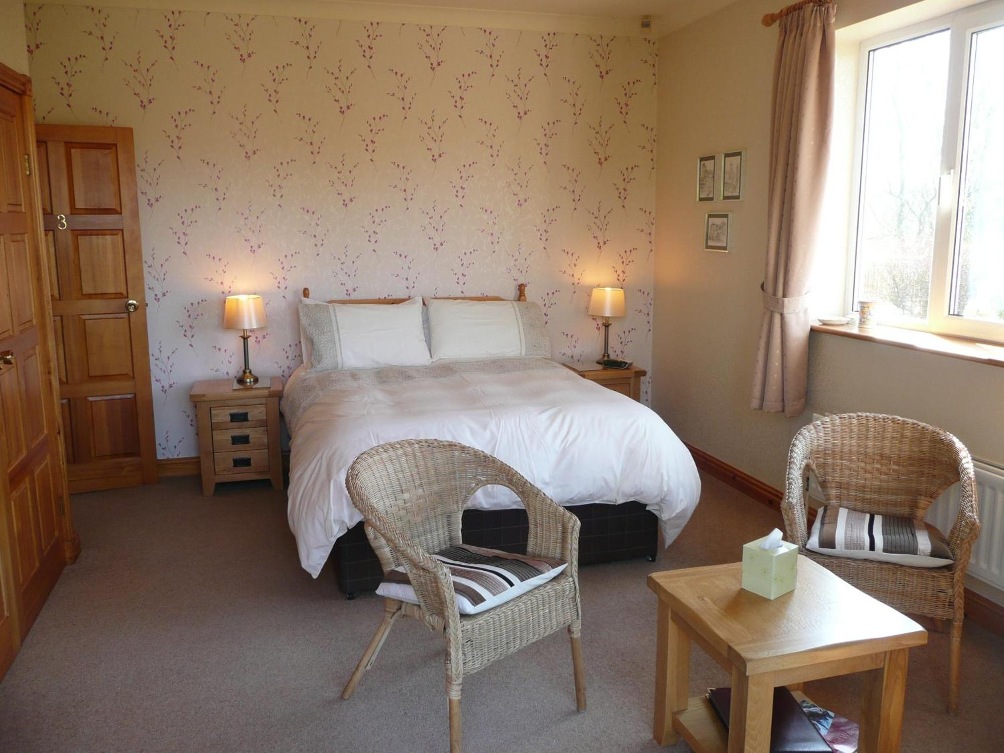 Heulwen Guest House Dolgellau Bagian luar foto
