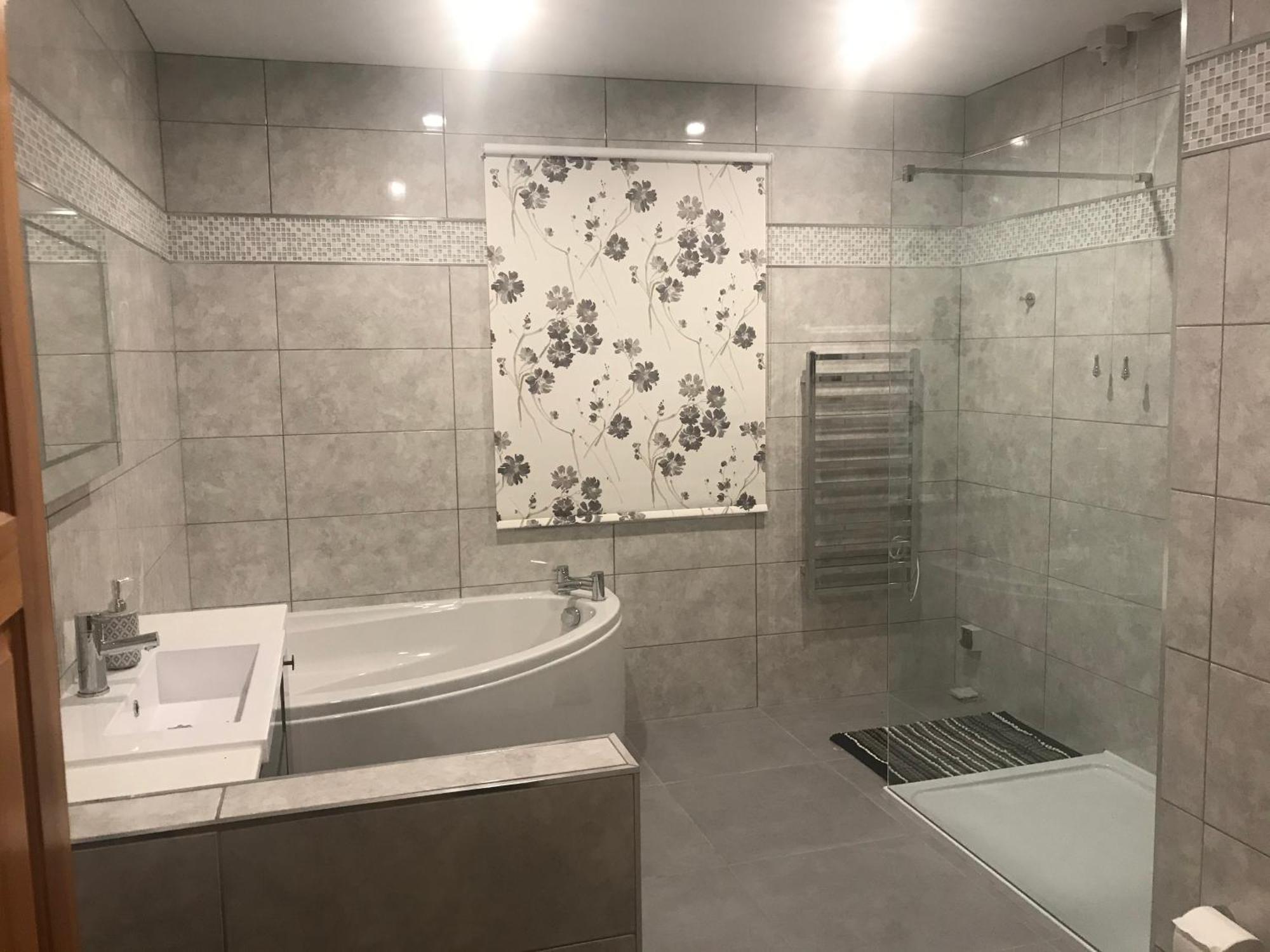 Heulwen Guest House Dolgellau Bagian luar foto