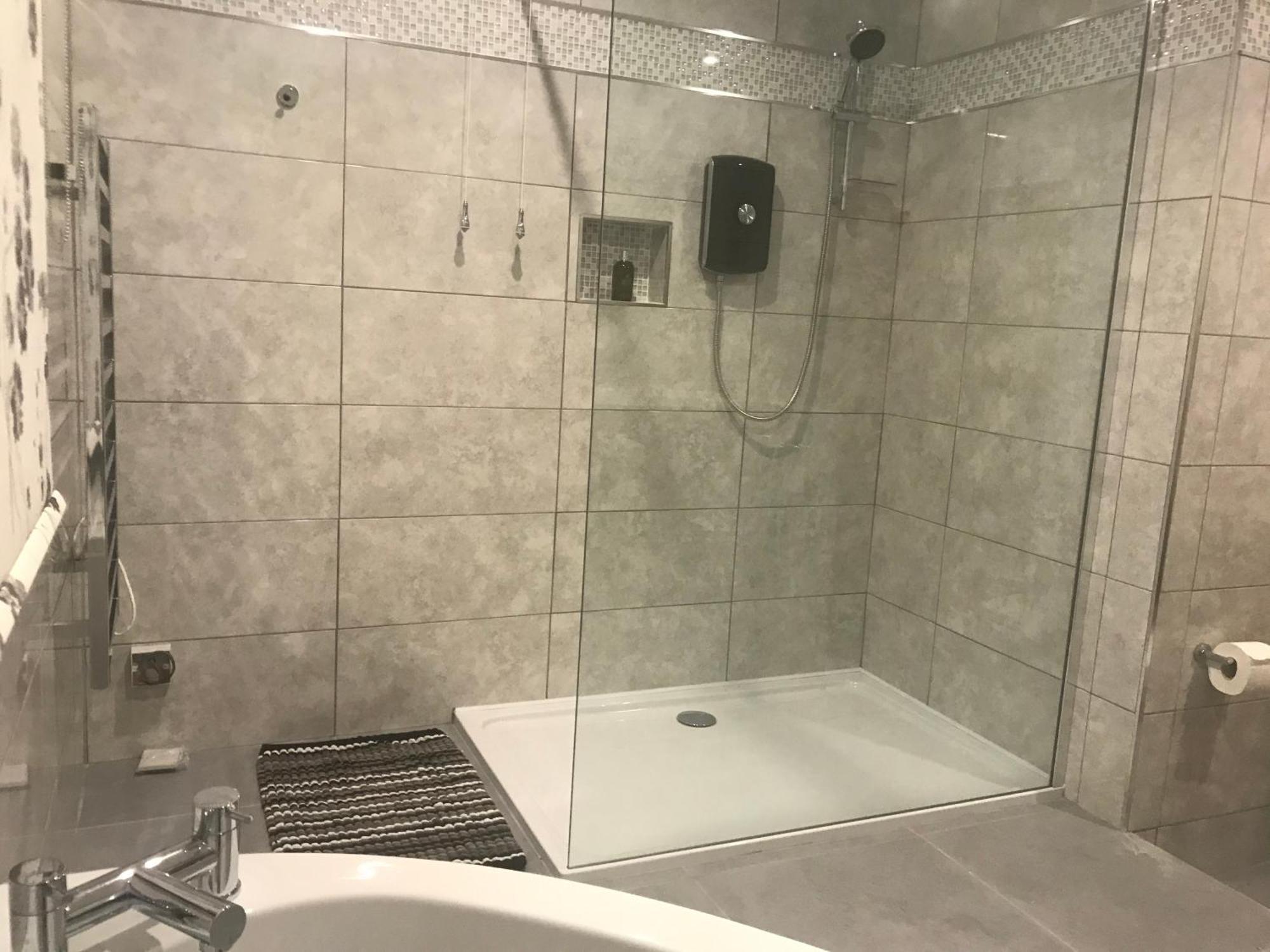 Heulwen Guest House Dolgellau Bagian luar foto